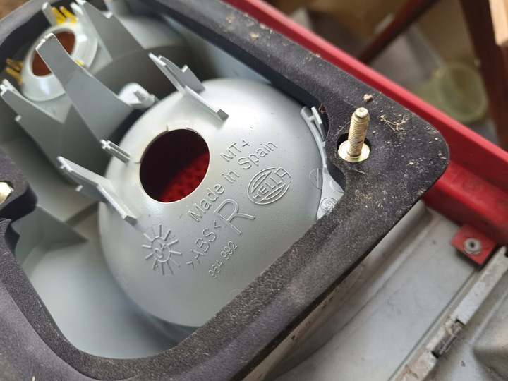 фото №9, Лампа правая задняя правые зад volkswagen sharan рестайлинг 04-10