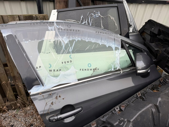 фото №1, Suzuki s cross стекло ручка правые перед