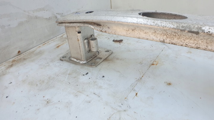 фото №9, Vivaro c jumpy expert proace балка бампера зад задняя