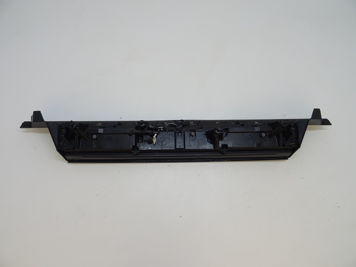 фото №13, 2015-2023 challenger лампа зад задня середня оригінальна led 2020 рік