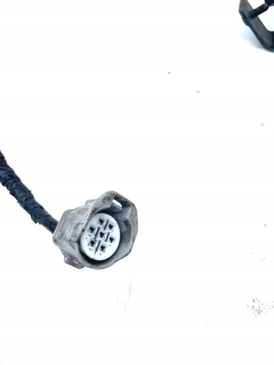 фото №11, Установка камеры двигателя na штекеры колодки mazda cx30 21r. 2.0i