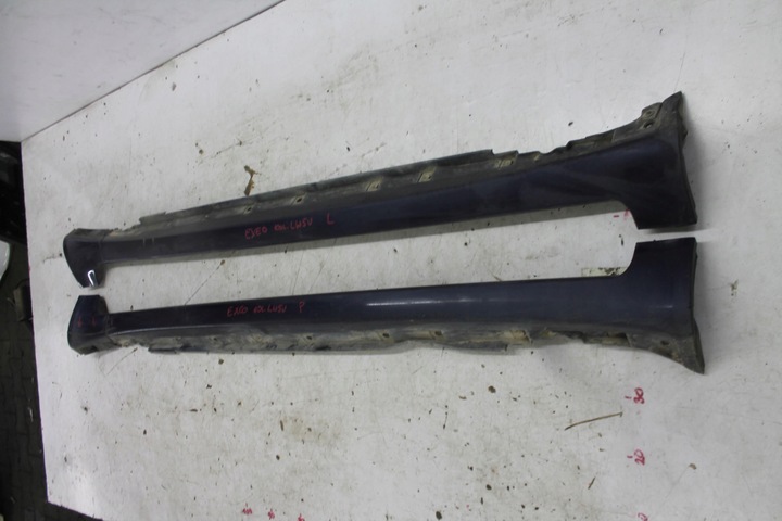 фото №1, Планка накладка порогова права seat exeo kol. lw5u 08-13