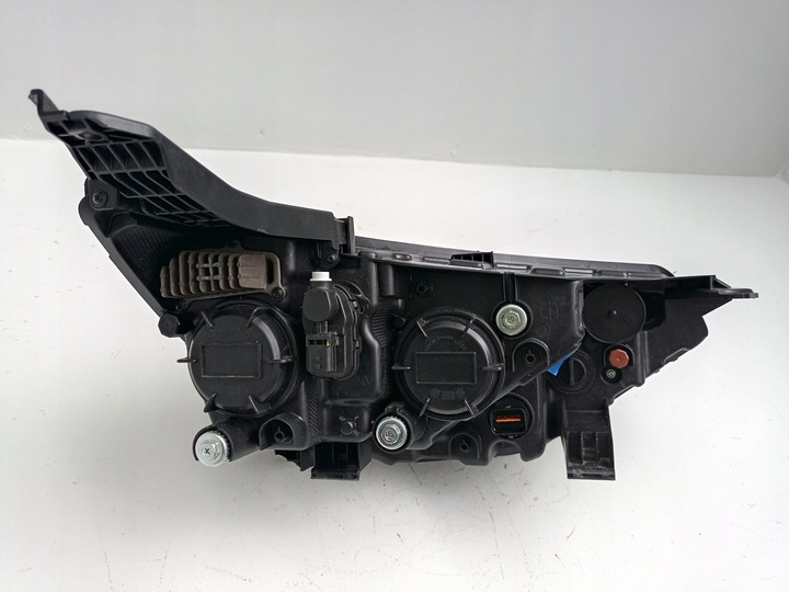 фото №12, Ssangyong korando iv 4 19- лампа led передняя левая левый перед 8310137100 ÷