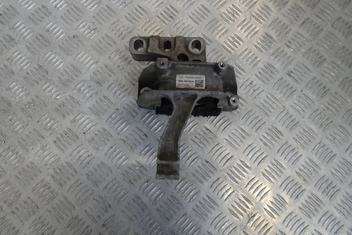 фото №1, Vw tiguan ii - подушка двигателя 5wa199262h