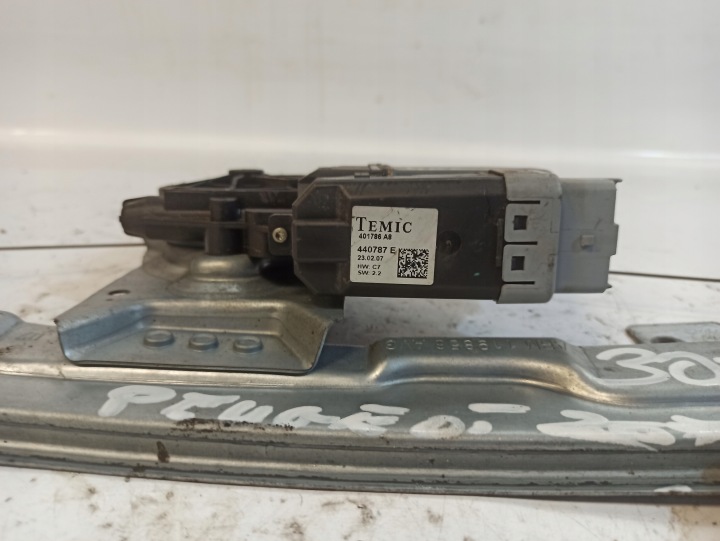фото №5, Peugeot 307 механизм стёкла правое перед 10400915j 401786