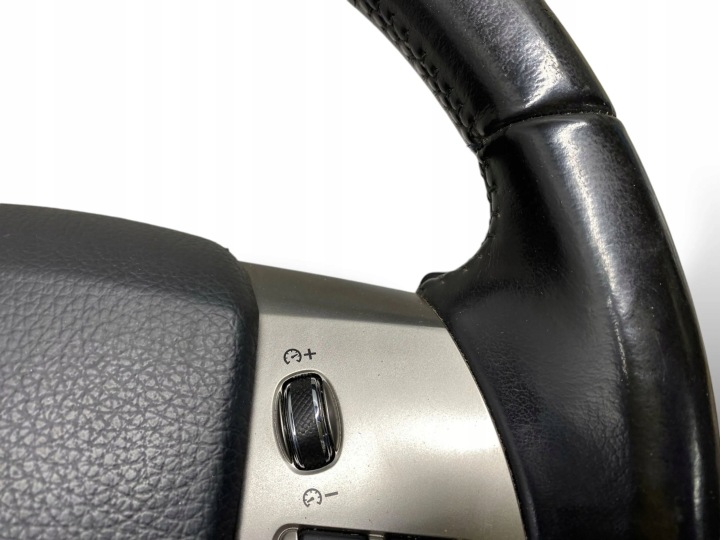 фото №9, Jaguar xf x250 2008 руль