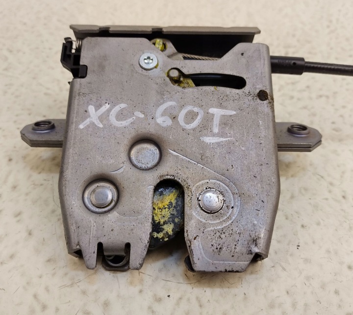 фото №7, Volvo xc60 1 i 08-13 замок кришки задньої багажника 31253170