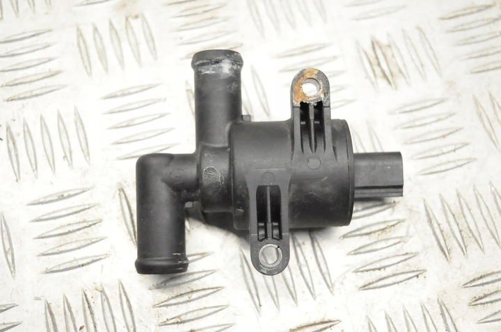 фото №1, Audi a8 s8 d4 4h 4h0121670a насоса води