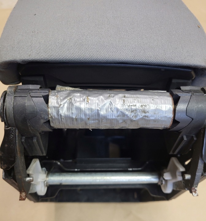 фото №9, Підлокітник регульований тунелю середнього vw golf v 1k оригінальний номер eu сірий