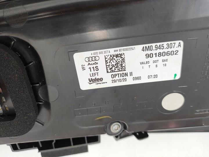 фото №9, Комплект лампа зад 4m0945307a audi q7 4m рестайлинг