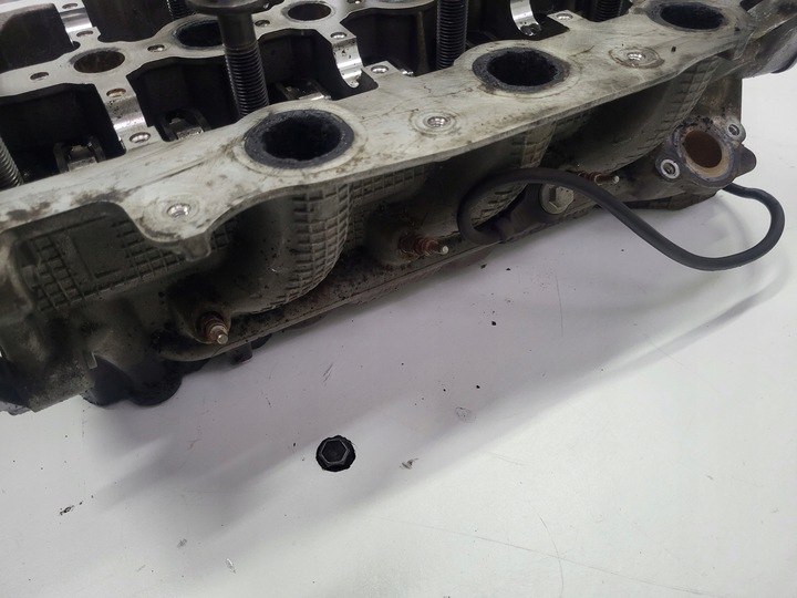 фото №6, Головка валы citroen c5 iii peugeot 407 2.7 hdi 4r8q-6c064-ag