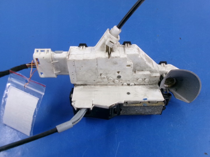 фото №4, Citroen c4 i замок дверь перед левый 6pin+linki замка