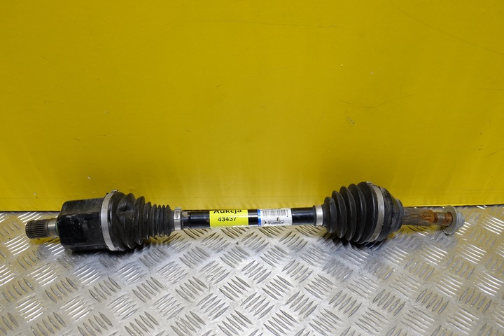 фото №1, Ford explorer 2020- полуось перед левая usa