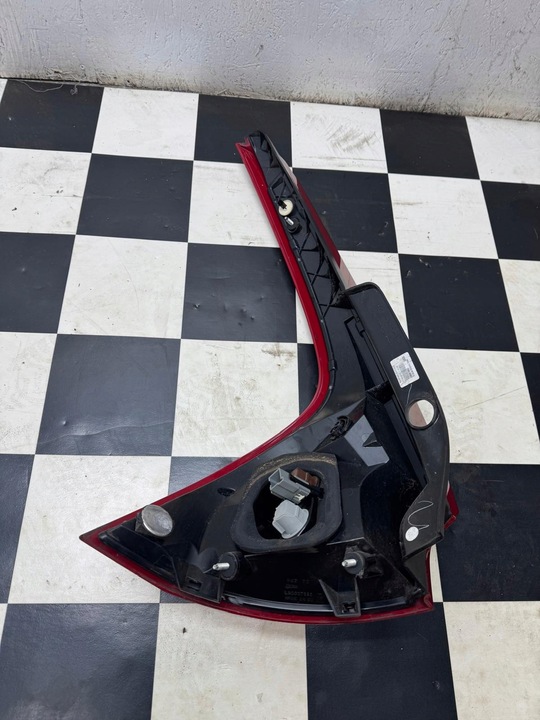 фото №13, Лампа праві зад volvo xc60 i 2013-2017 рестайлінг 31323035