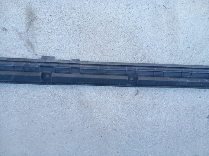 фото №8, Audi a3 s3 8v 16-20 кріплення планки накладки порогової лівий usa