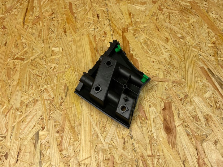 фото №8, Кріплення ковзун бампера перед праві volvo v40 ii 31425111 2012-