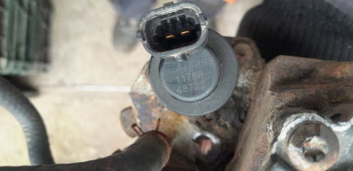 фото №11, Насос паливна рейка  honda civic 1.7 cdti bosch 0445010076