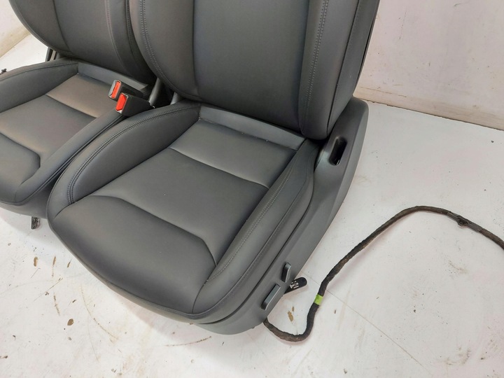 фото №12, Tesla модель y 2024r сиденья сиденья перед зад kpl