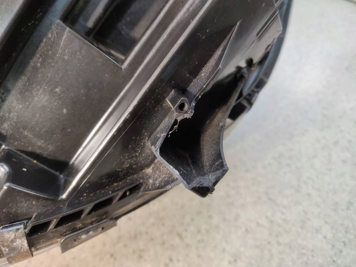 фото №6, Лампа права праві перед led mercedes cls w218 c218