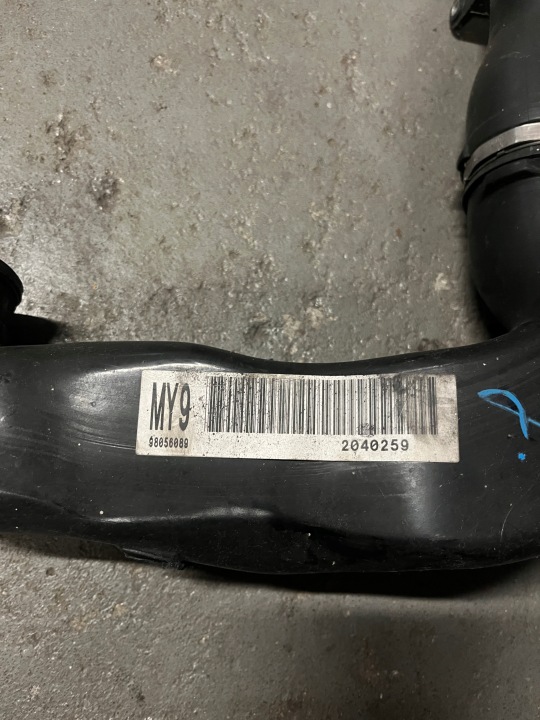 фото №7, Opel astra j труба повітропровід повітря 98056089