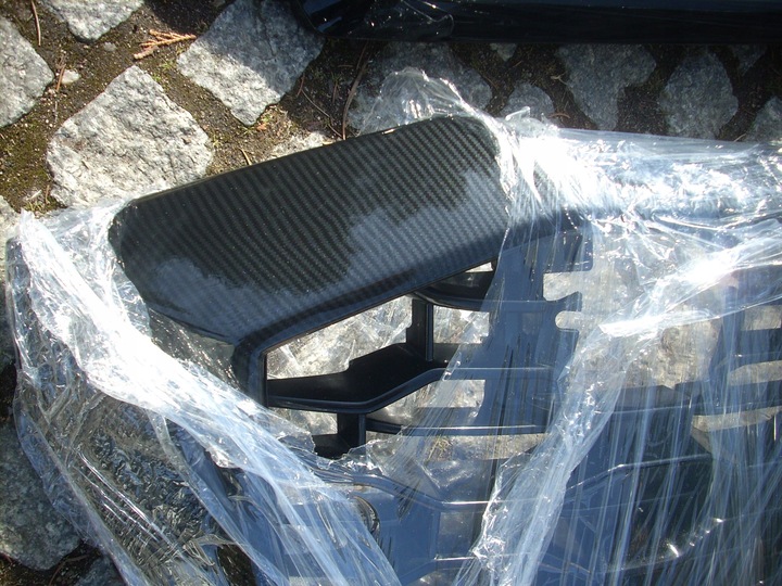 фото №9, Audi q8 sq8 решітка бампера решітка радіатора карбон ew. rsq8 карбон планка