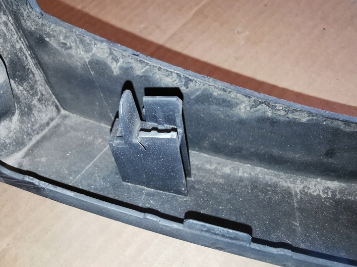 фото №7, Планка подкрылок правые зад vw tiguan 5na.854.820.e