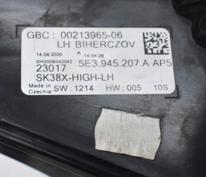 фото №11, Skoda octavia iv 5e3 фара левая зад задняя org eu sedan hb 5e3945207a