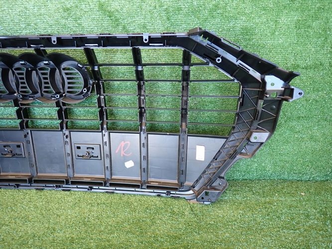 фото №12, Audi q3 83a s-line 18- решётка решётка радиатора 83a853651e