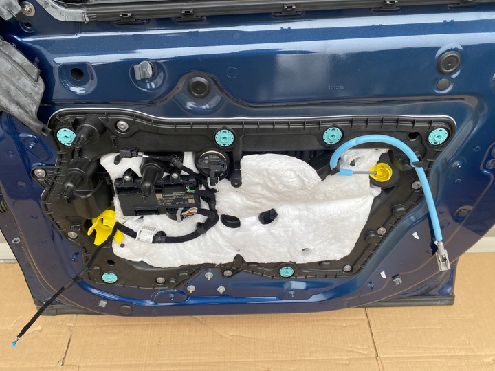 фото №6, Комплектні двері правий перед передні + зад задні bmw ix i20 c1m комплект