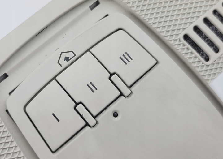 фото №7, Audi a6 c6 рестайлінг лампа стеля стеля головна link 4f0947135cc бежева