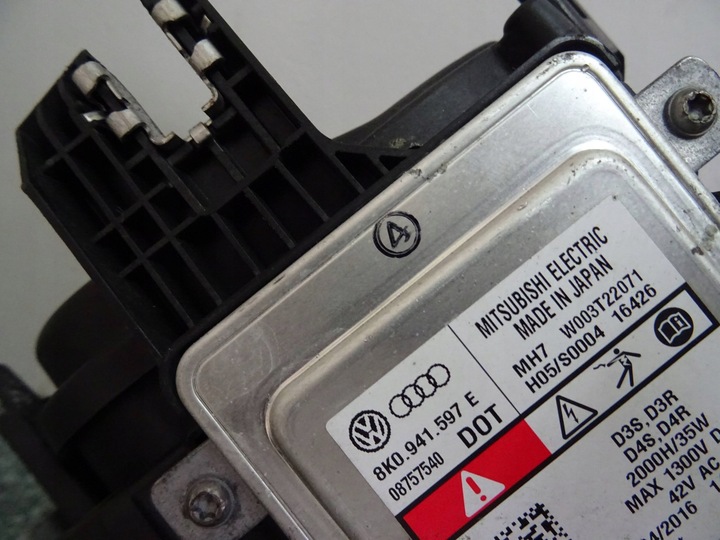 фото №10, Audi q3 8u 8u0 лампи передні ксенон ні поворотний ліва + права