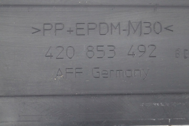 фото №11, Накладка пороговая правая audi r8 420 420853492