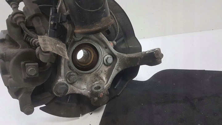 фото №5, Opel insignia b 2.0 поворотна опора амортизатор правий перед