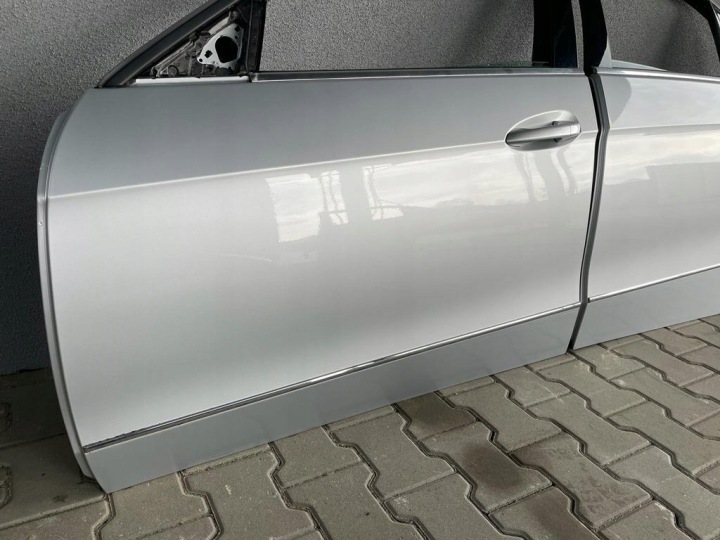 фото №7, Mercedes e w212 sedan двери левые зад 775
