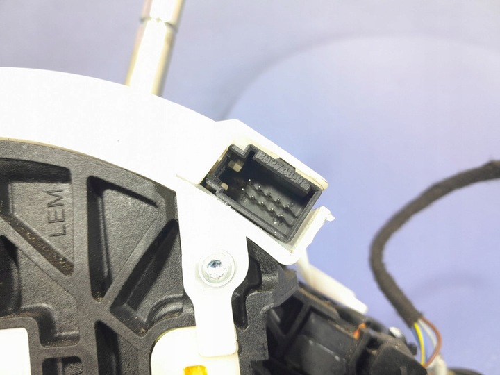 фото №8, Audi a6 c6 вибірник важіль домкрат зміни коробки передач автомат 4f1713041p