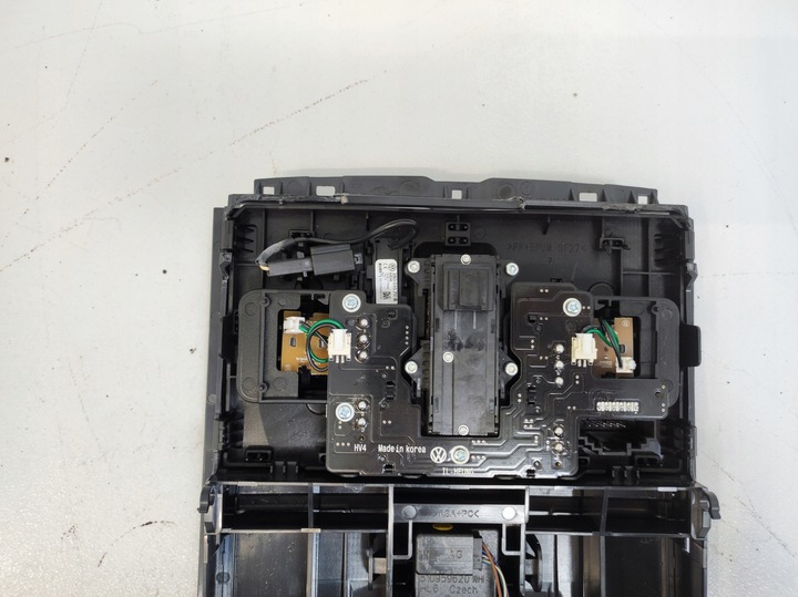 фото №11, Лампа освітлення стеля стельова панель кабіни vw tiguan ii 2 5na r-line