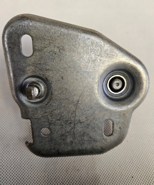 фото №8, Volkswagen оригинальный номер 3v0823185a