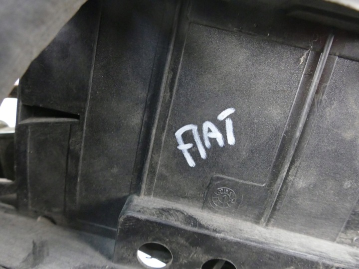 фото №10, Fiat uno домкрат підйомник