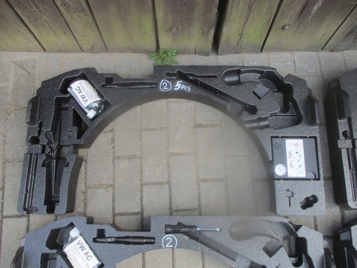 фото №5, Пінополістирол багажника 2ga012115b vw t-roc
