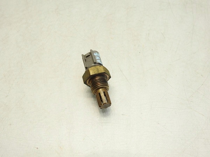 фото №8, Датчик температуры воздуха впускной toyota avensis iii t27 2.0 d-4d