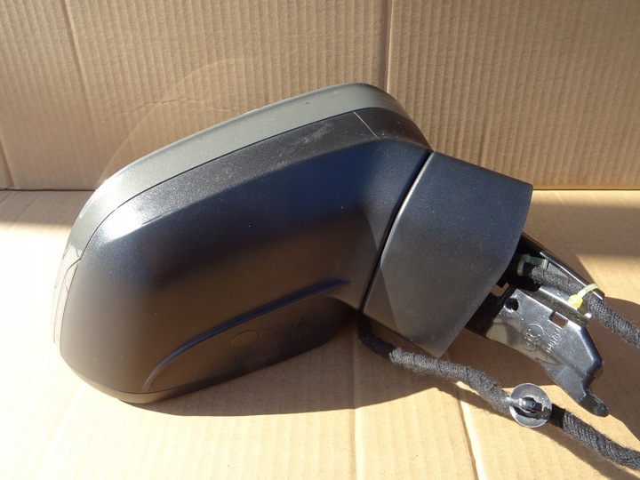 фото №6, Audi q3 ii 83a зеркало правые 14+2 кабели