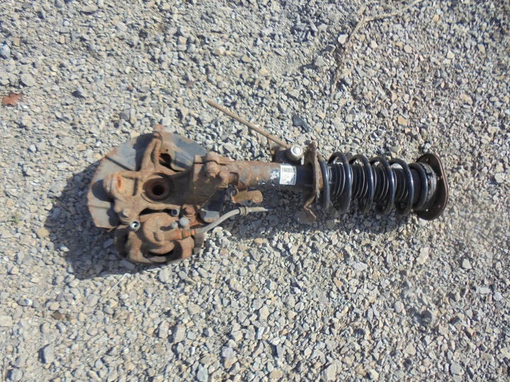 фото №1, Поворотный кулак левая амортизатор mcpherson  volvo v60 s60 d4