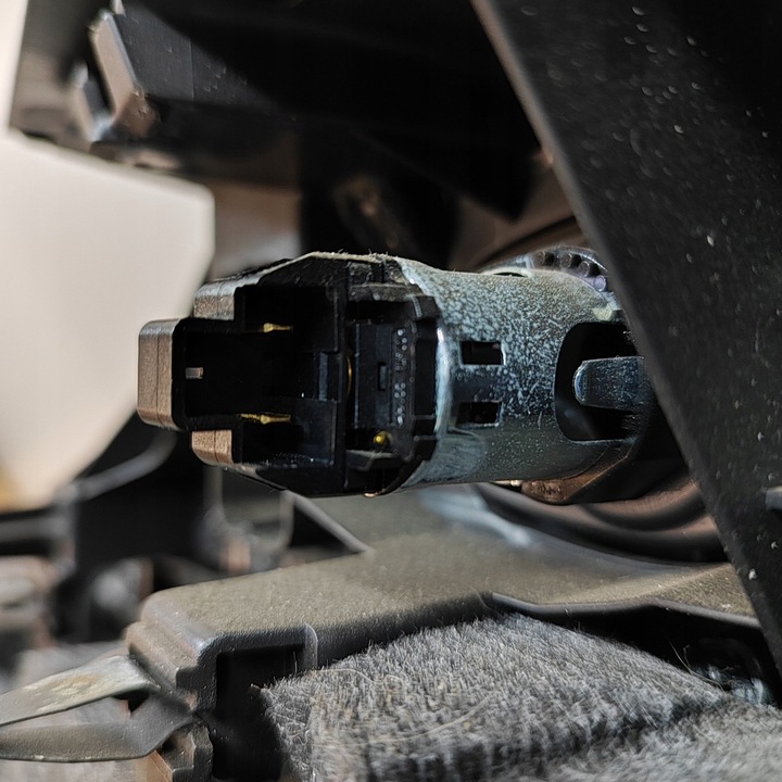 фото №8, Mercedes-benz e w213 2018 права сторона боковина / оббивка / багажника