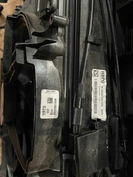 фото №8, Audi q3 83a 35 tfsi 150 km pas pelka радіатор вентилятор 5q0121203de 2019-