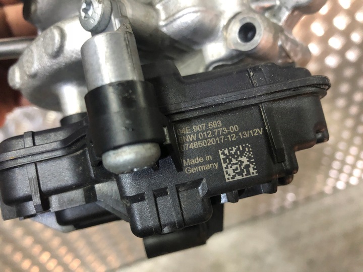 фото №6, Насос води+ блок керування vw skoda 1.5 tsi 04e907593