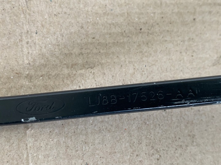 фото №13, Ford mustang mach-e rwd 21r важелі двірник перед передні komplt