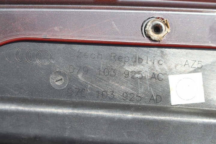 фото №7, Audi a8 s8 крышка двигателя 079103925ac 079103925ap 079103925at защита na s