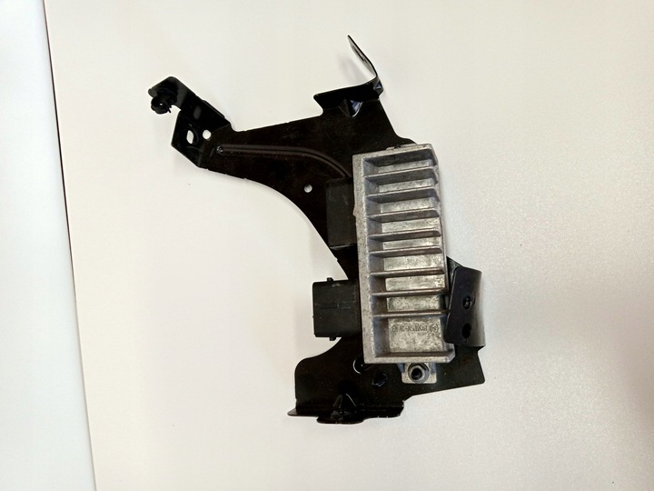 фото №1, Renault master iii 2.3 dci реле свічок розжарювання 271202380r