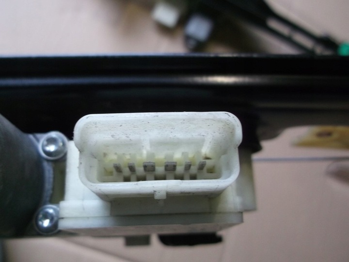 фото №5, Citroen c4 picasso ii подъемник стекла зад