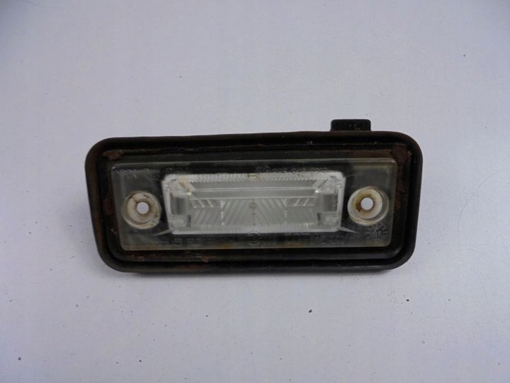 фото №1, Vw passat b6 лампа освещение номерного знака 3b5943021b